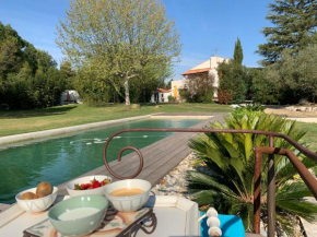 Appartement dans petit mas calme